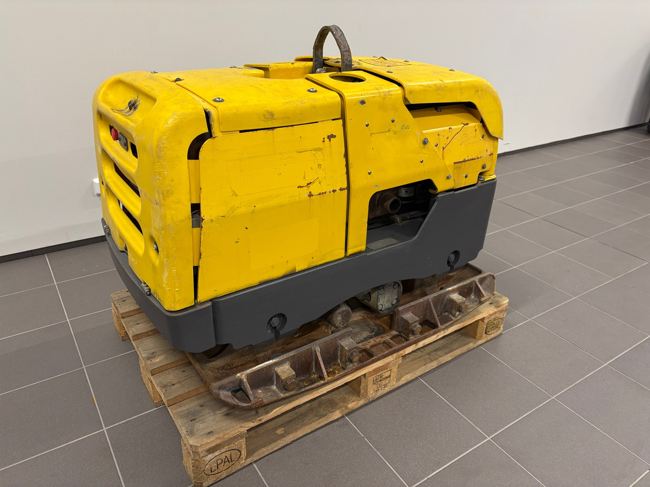 Atlas Copco LH804 - Plancha reversible: foto 1 Atlas Copco LH804 - Plancha reversible: foto 1