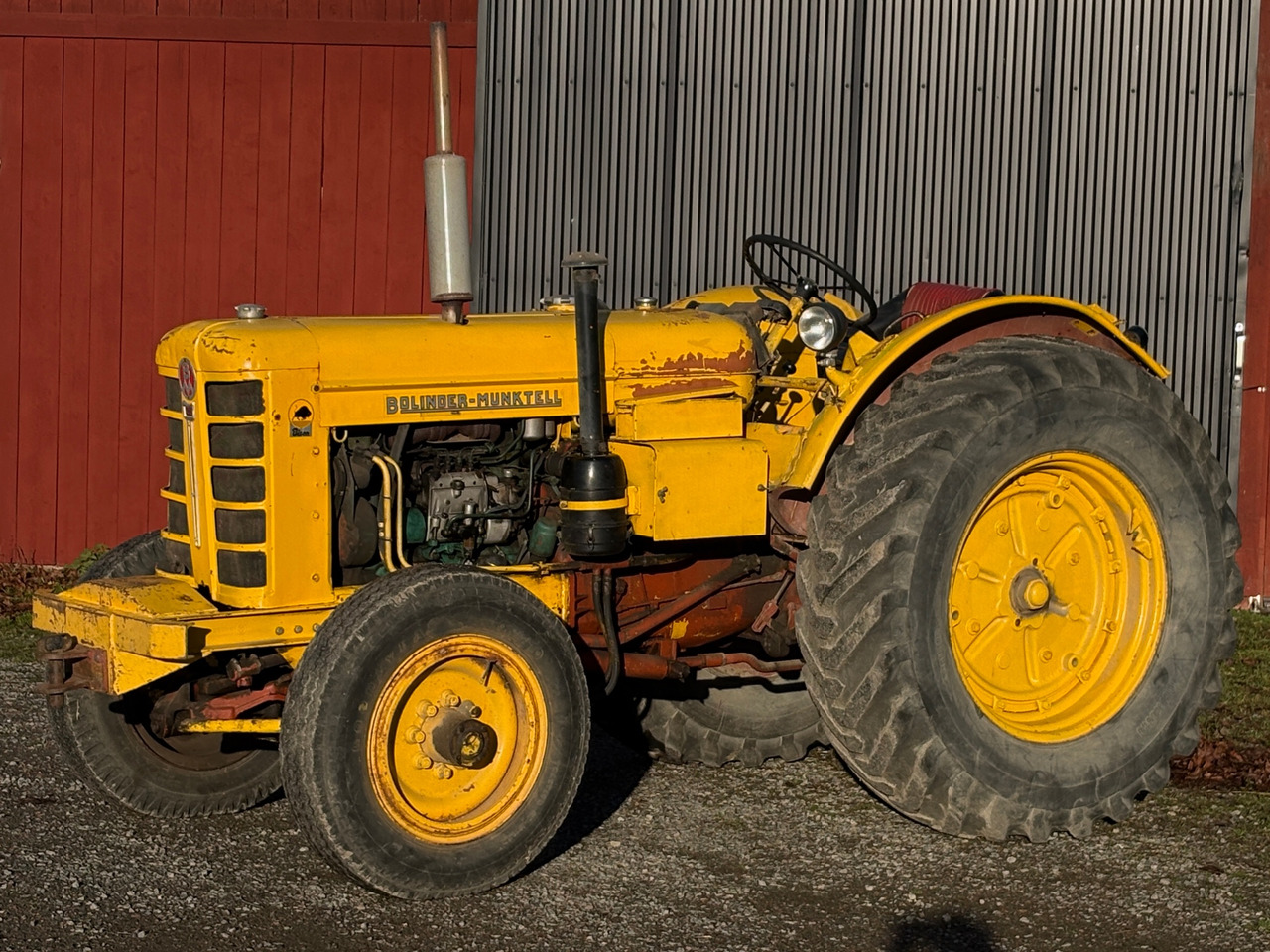 Bolinder-Munktell BM 470 Bison - Tractor: foto 1 Bolinder-Munktell BM 470 Bison - Tractor: foto 1