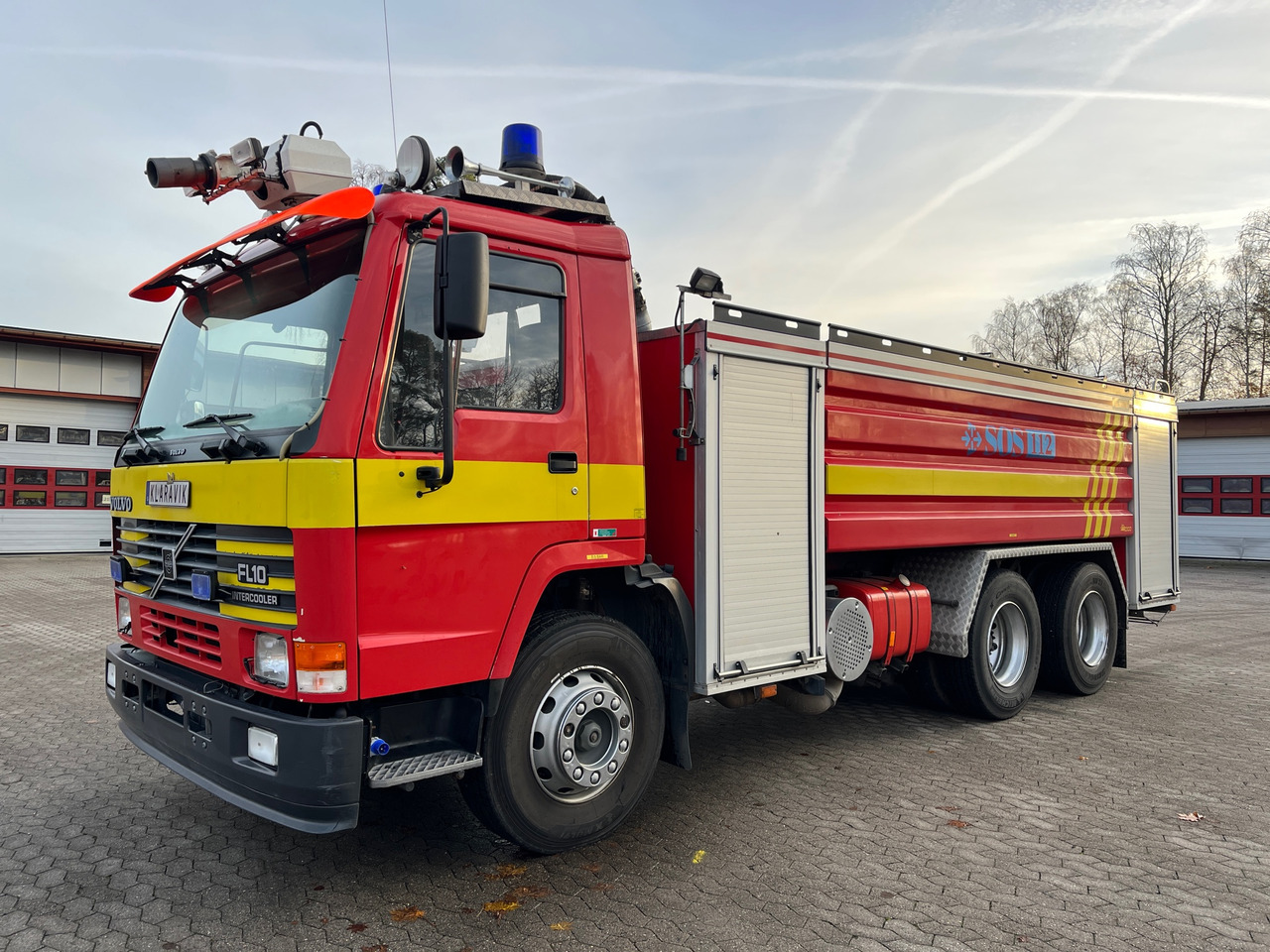 Volvo FL10 6x2 - Camión: foto 1 Volvo FL10 6x2 - Camión: foto 1