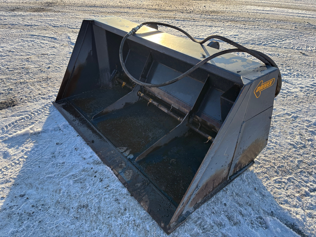 Drivex SS1000-Trima - Esparcidor de sal: foto 1 Drivex SS1000-Trima - Esparcidor de sal: foto 1