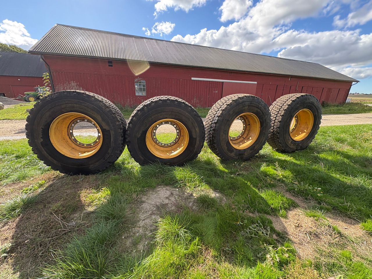 HILO BWYNL - Neumático para Maquinaria de construcción: foto 1 HILO BWYNL - Neumático para Maquinaria de construcción: foto 1