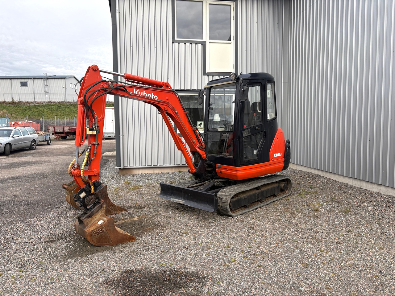 Kubota KX61-3 - Excavadora: foto 1 Kubota KX61-3 - Excavadora: foto 1