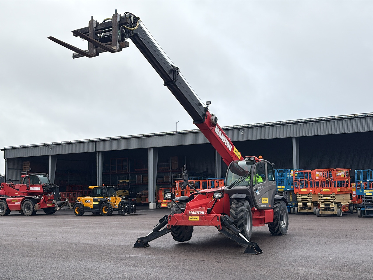 Manitou MT1440 Comfort - Manipulador telescópico: foto 1 Manitou MT1440 Comfort - Manipulador telescópico: foto 1