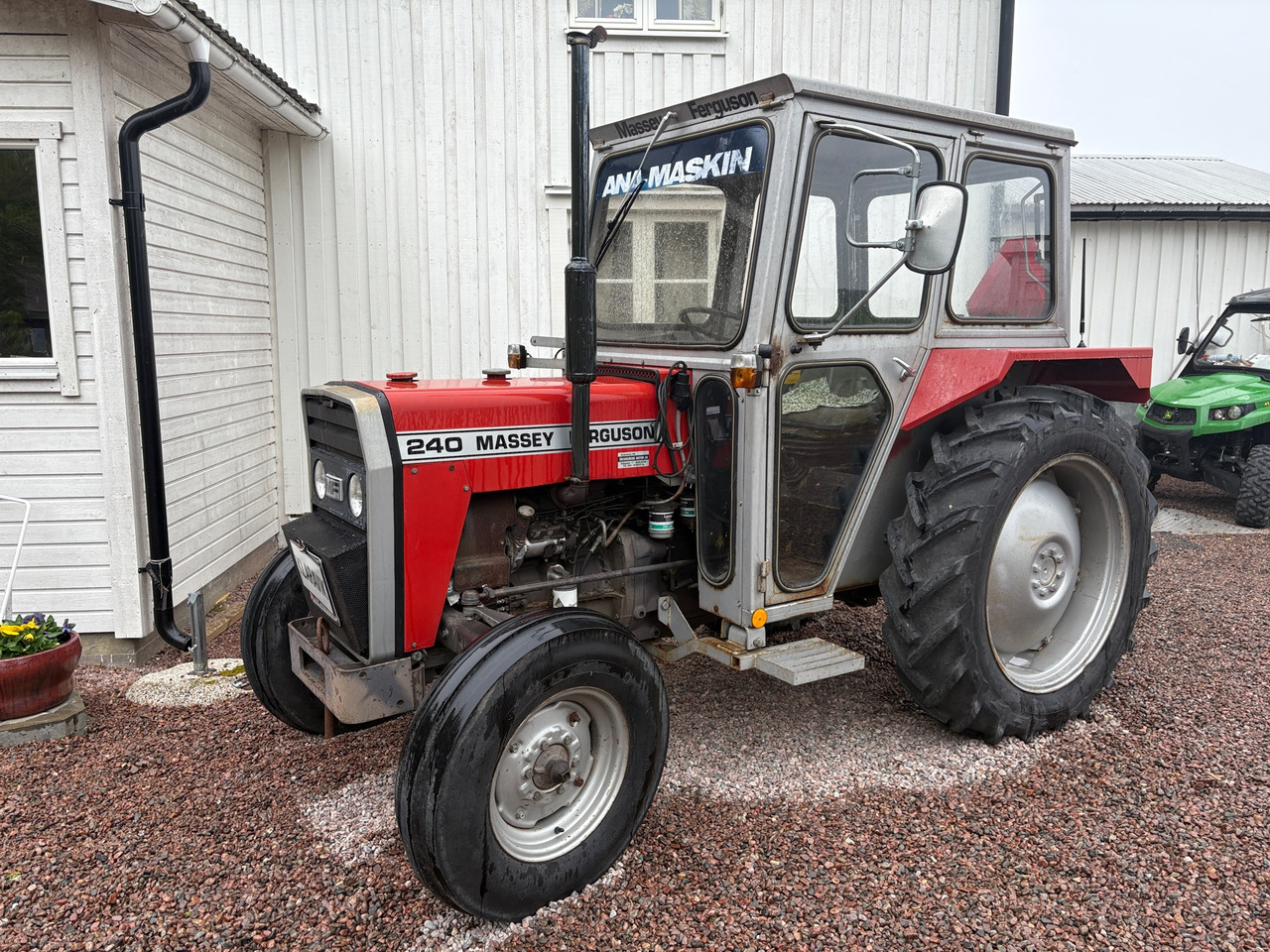 Massey Ferguson - Tractor: foto 1 Massey Ferguson - Tractor: foto 1