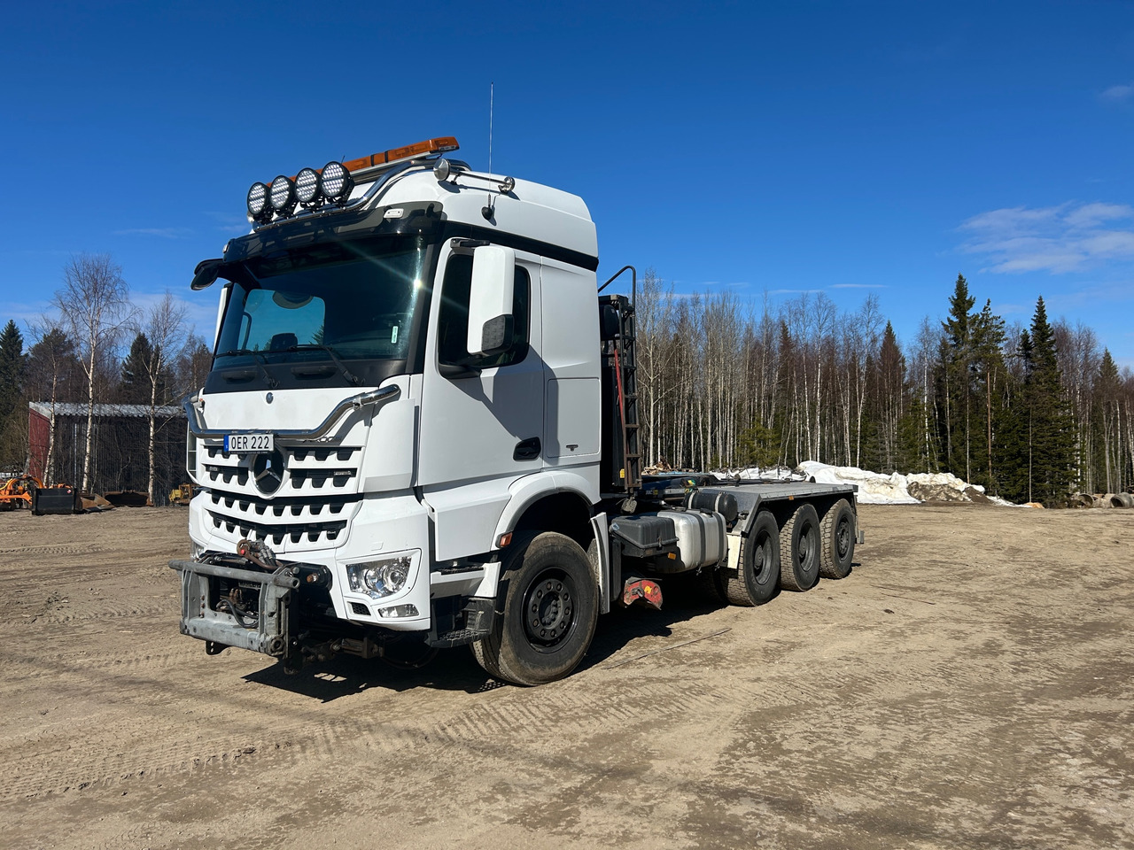 Mercedes-Benz Arocs - Multibasculante camión: foto 1 Mercedes-Benz Arocs - Multibasculante camión: foto 1