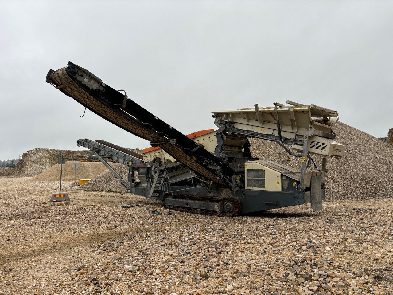 Metso ST2,8 - Machacadora: foto 1 Metso ST2,8 - Machacadora: foto 1