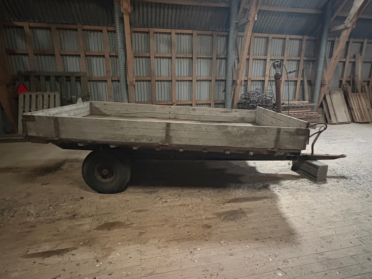 Moelven - Remolque agrícola: foto 1 Moelven - Remolque agrícola: foto 1