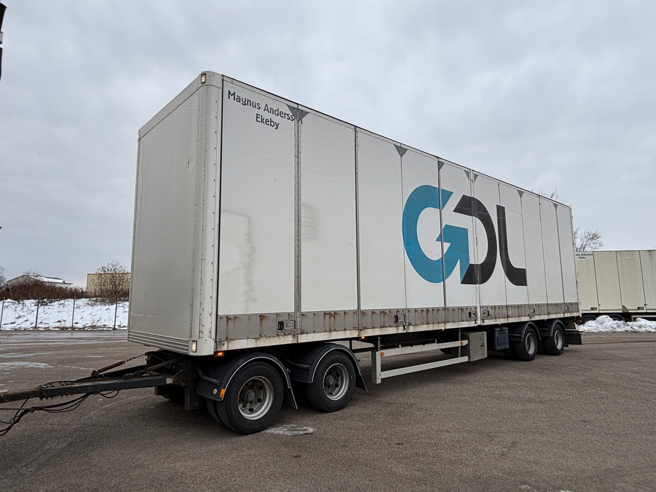 Ekeri L/L4 - Remolque: foto 1 Ekeri L/L4 - Remolque: foto 1