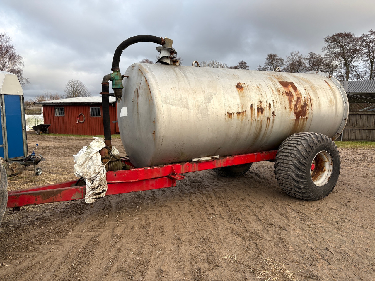 Sonnys - Remolque agrícola: foto 1 Sonnys - Remolque agrícola: foto 1