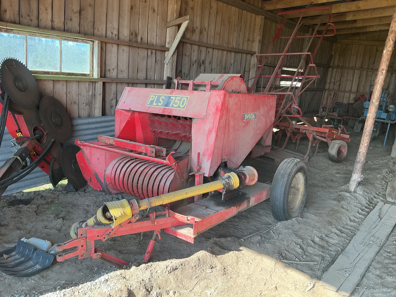 Svecia PLS750 - Rotoempacadora: foto 1 Svecia PLS750 - Rotoempacadora: foto 1