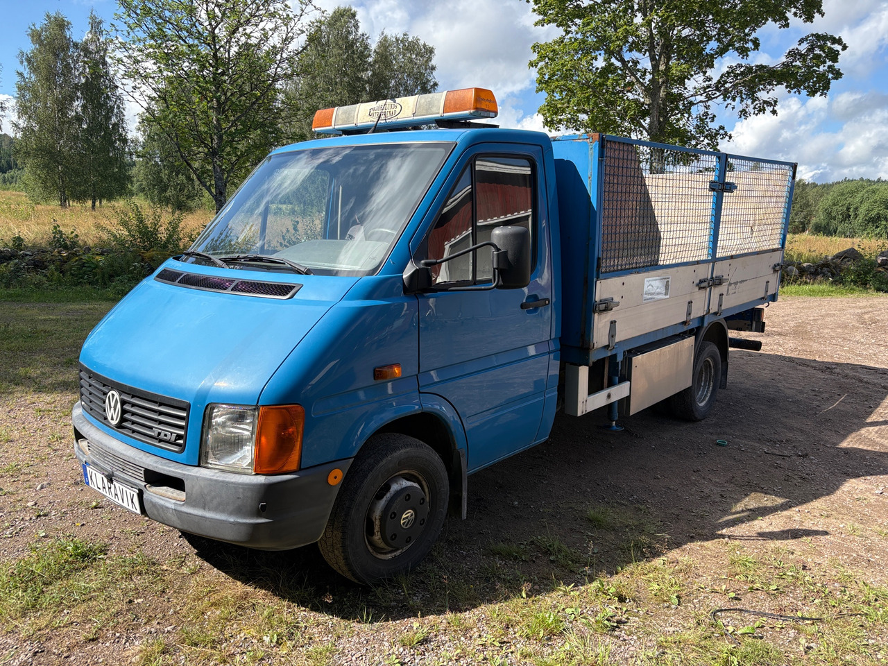 Volkswagen LT 46 - Caja abierta furgoneta: foto 1 Volkswagen LT 46 - Caja abierta furgoneta: foto 1