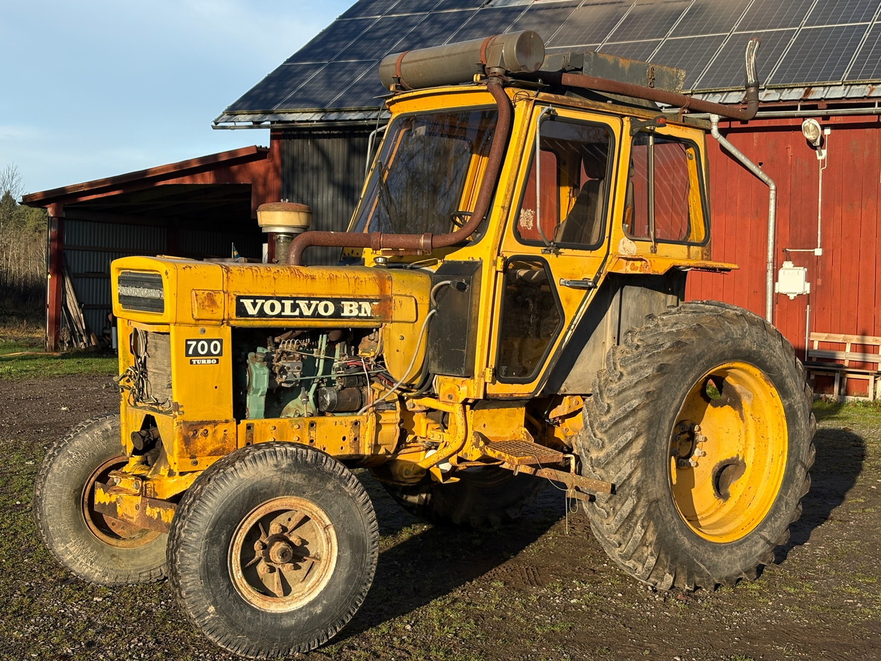 Volvo BM 700 - Tractor: foto 1 Volvo BM 700 - Tractor: foto 1