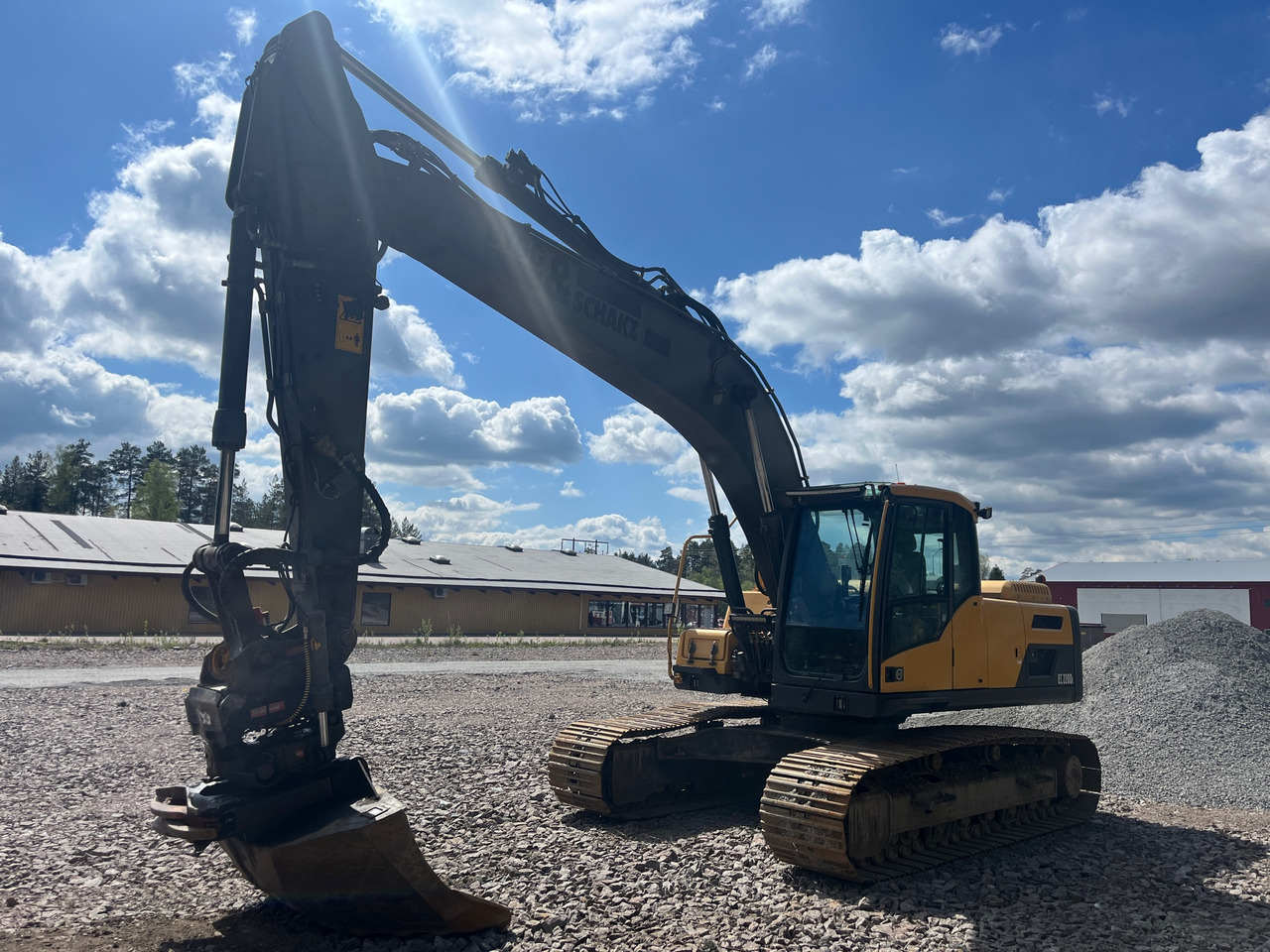 Volvo EC220DL - Excavadora: foto 1 Volvo EC220DL - Excavadora: foto 1
