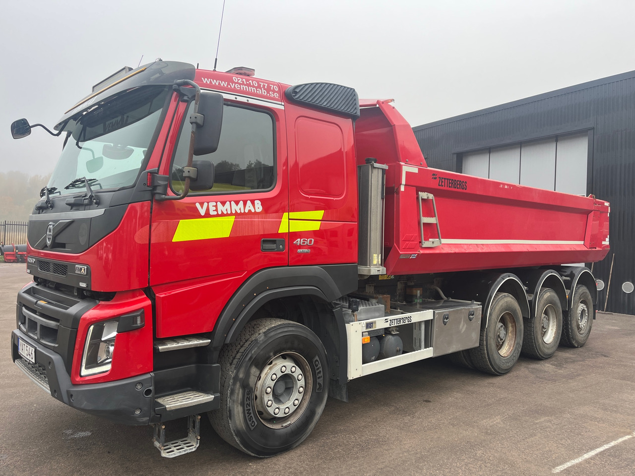 Volvo FMX 460 8*4 - Volquete camión: foto 1 Volvo FMX 460 8*4 - Volquete camión: foto 1