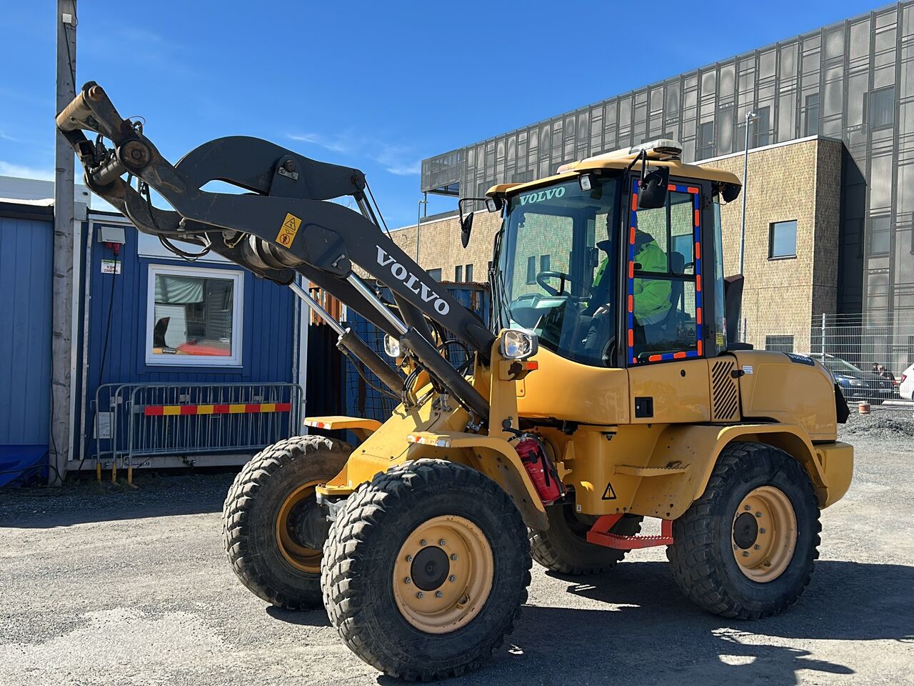 Volvo L30G - Cargadora de ruedas: foto 1 Volvo L30G - Cargadora de ruedas: foto 1