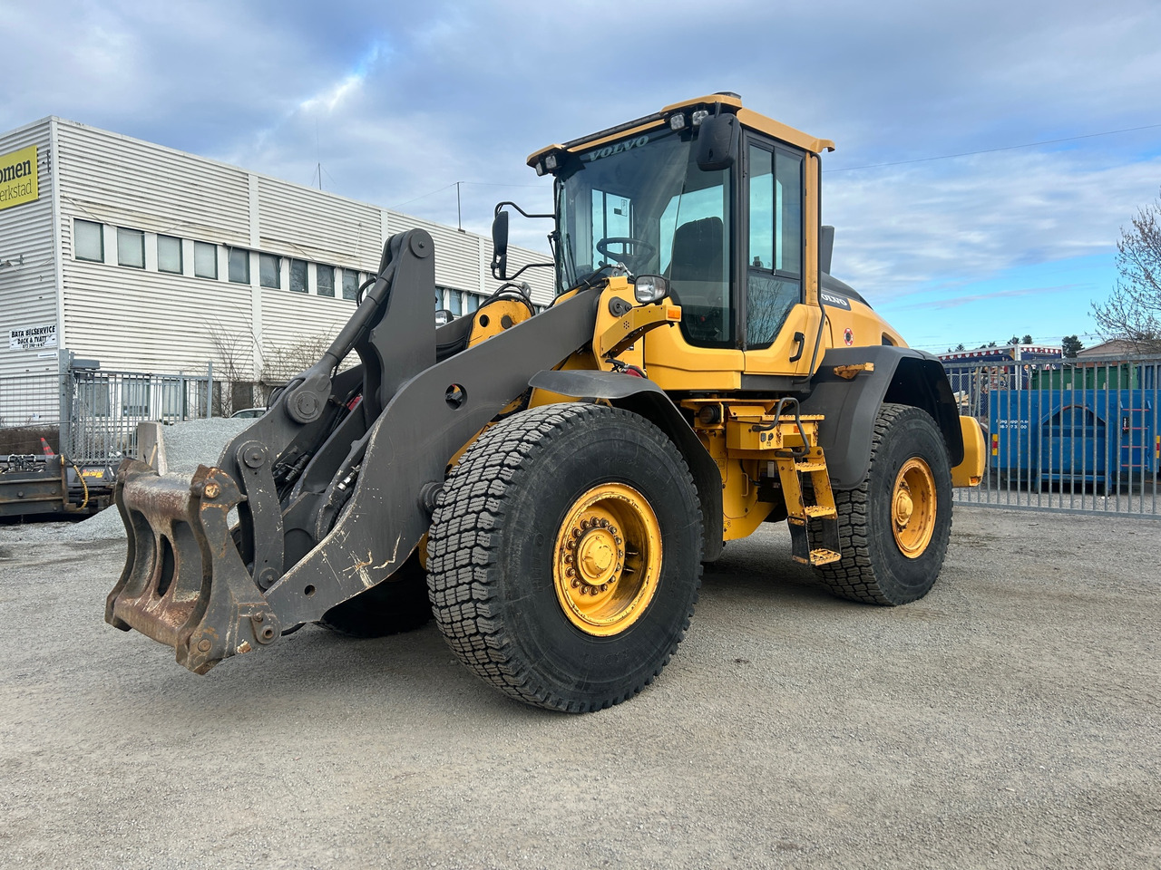 Volvo L90H - Cargadora de ruedas: foto 1 Volvo L90H - Cargadora de ruedas: foto 1