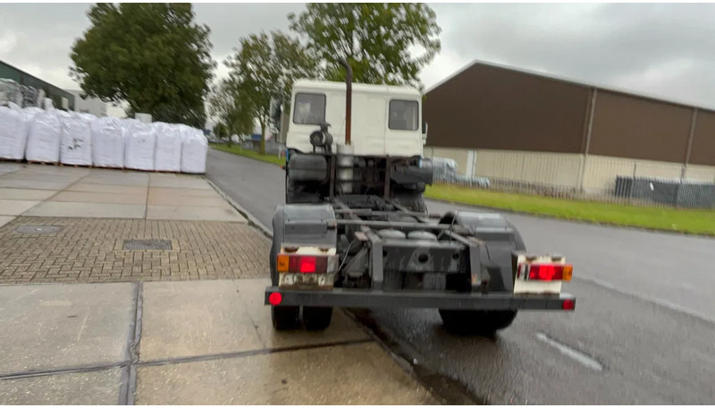 Cabeza tractora DAF 2500 Daf 2500 TI chassis: foto 5