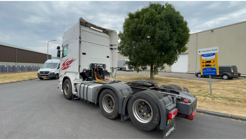 Leasing financiero de Scania R560 V8 Scania R560 V8 Manual 6x2 Boogie lift leasing Scania R560 V8 Scania R560 V8 Manual 6x2 Boogie lift: foto 16