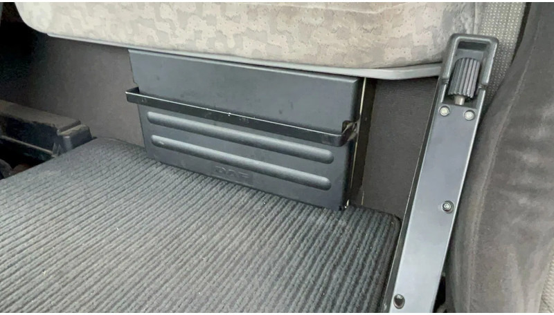 Camión caja cerrada DAF CF 85.410 Schuifzijlen wagen 6x2 Daf CF85: foto 6