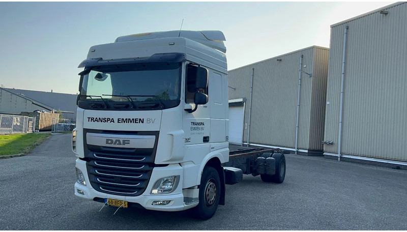 DAF XF 440 Daf XF106 Chassis cabine clean euro6 - Chasis camión: foto 3 DAF XF 440 Daf XF106 Chassis cabine clean euro6 - Chasis camión: foto 3