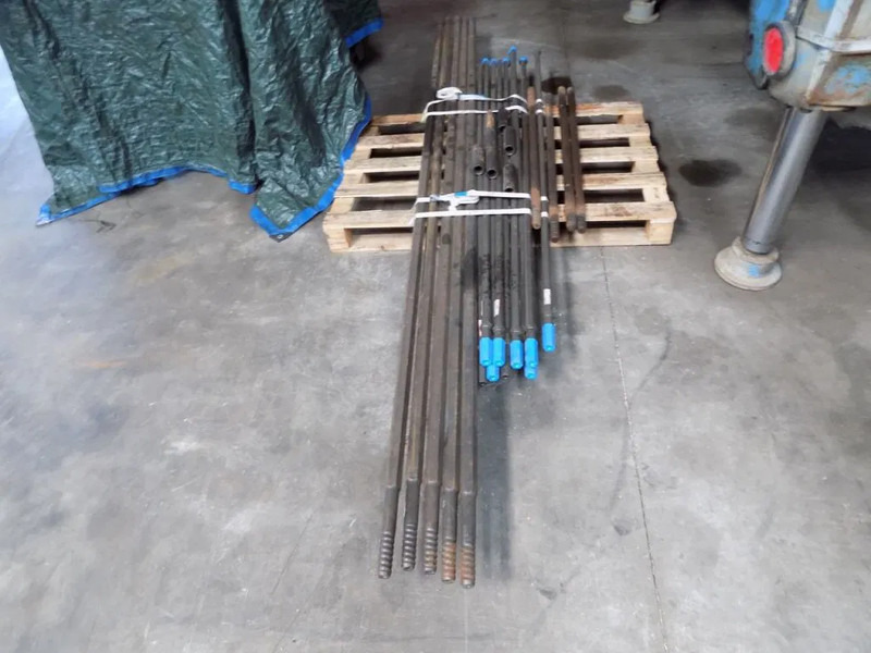Diversen Sandvik Atlas copco Halco Drill Head rock bit 3.5 and 4 inch - Perforadora: foto 4 Diversen Sandvik Atlas copco Halco Drill Head rock bit 3.5 and 4 inch - Perforadora: foto 4