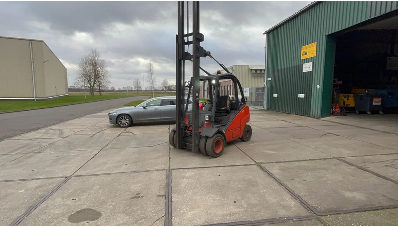 Carretilla elevadora de gas Linde H35T Linde H35 T: foto 8 Carretilla elevadora de gas Linde H35T Linde H35 T: foto 8