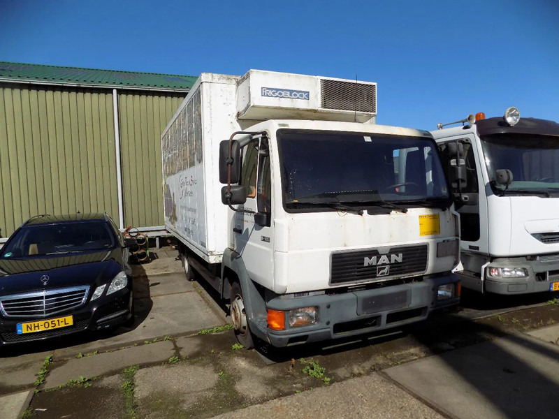 MAN 8.136 MAN 8.163 koel vrieswagen met laadklep - Frigorífico camión: foto 3 MAN 8.136 MAN 8.163 koel vrieswagen met laadklep - Frigorífico camión: foto 3