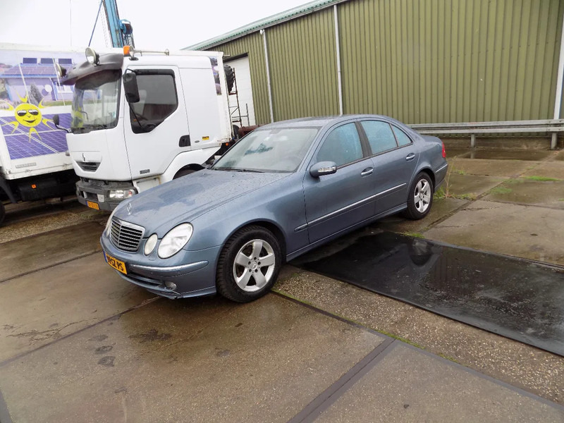 Mercedes-Benz E-Klasse 320 CDI sedan avantgarde - Coche: foto 4 Mercedes-Benz E-Klasse 320 CDI sedan avantgarde - Coche: foto 4