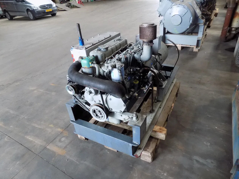 Mitsubishi aggregaat 20 kva - Generador industriale: foto 3 Mitsubishi aggregaat 20 kva - Generador industriale: foto 3