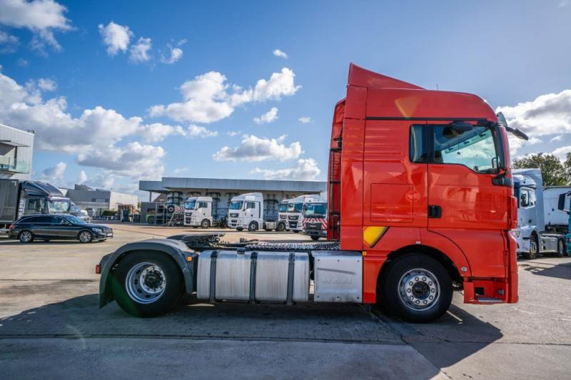 MAN TGX 18.470 XLX BLS+KIPHYDR. - Cabeza tractora: foto 3 MAN TGX 18.470 XLX BLS+KIPHYDR. - Cabeza tractora: foto 3