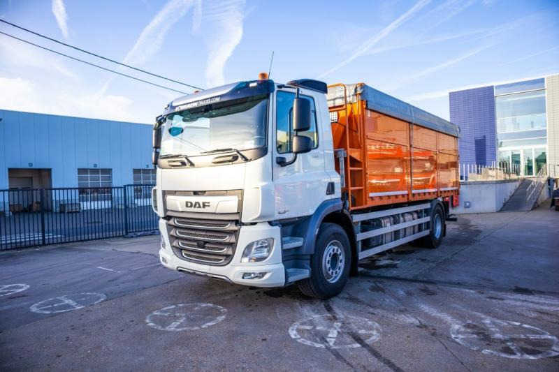DAF CF 410-4x2 - 13 642 KM - 26m3 - Volquete camión: foto 5 DAF CF 410-4x2 - 13 642 KM - 26m3 - Volquete camión: foto 5
