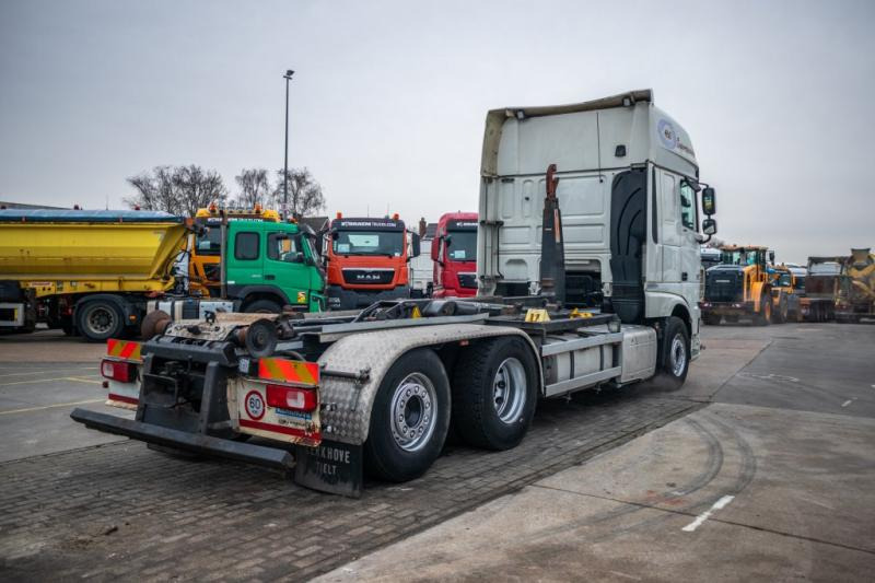 DAF XF 105.460 - AJK + intarder - Multibasculante camión: foto 3 DAF XF 105.460 - AJK + intarder - Multibasculante camión: foto 3
