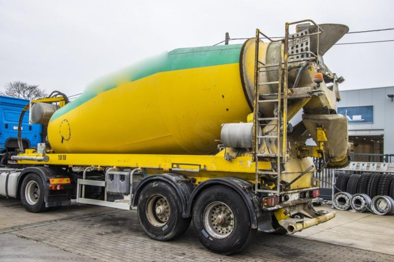 DEBUF BETON MIXER/MALAXEUR/MISCHER-12M³ - Semirremolque hormigonera: foto 4 DEBUF BETON MIXER/MALAXEUR/MISCHER-12M³ - Semirremolque hormigonera: foto 4