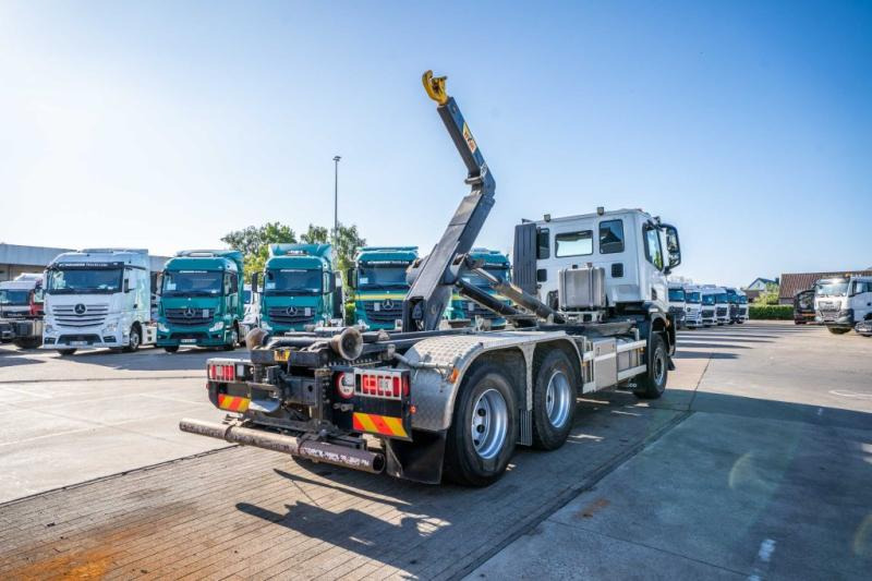 Iveco X-WAY 460 - HYVA - 91000 KM - Multibasculante camión: foto 4 Iveco X-WAY 460 - HYVA - 91000 KM - Multibasculante camión: foto 4