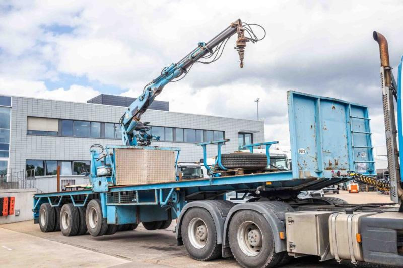 Kennis KRAAN/CRANE/GRUE/KRAN - KENNIS 14 TON/M - Semirremolque plataforma/ Caja abierta: foto 3 Kennis KRAAN/CRANE/GRUE/KRAN - KENNIS 14 TON/M - Semirremolque plataforma/ Caja abierta: foto 3