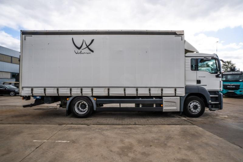 MAN TGS 18.400 BL - Camión lona: foto 3 MAN TGS 18.400 BL - Camión lona: foto 3