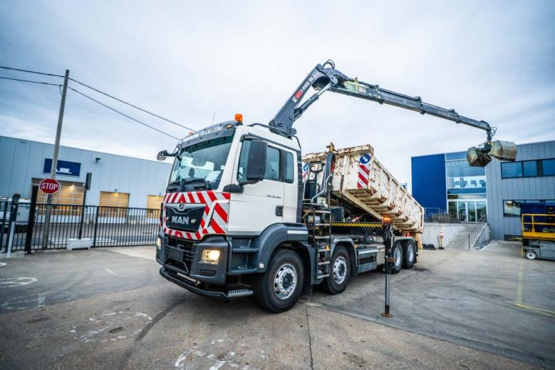 MAN TGS 32.420 BL + HIAB X-HIDUO 188/3x - Multibasculante camión, Camión grúa: foto 1 MAN TGS 32.420 BL + HIAB X-HIDUO 188/3x - Multibasculante camión, Camión grúa: foto 1