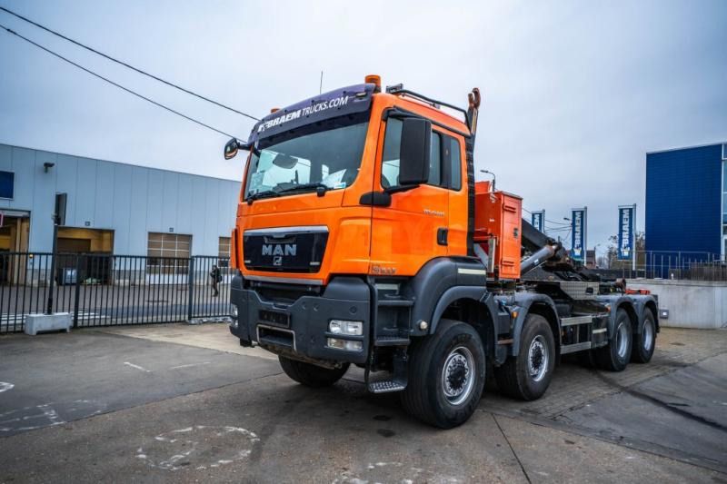 MAN TGS 35.440 BB - 8X8 - AJK - Multibasculante camión: foto 1 MAN TGS 35.440 BB - 8X8 - AJK - Multibasculante camión: foto 1