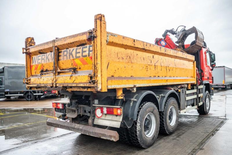 Mercedes ACTROS 3344 AK - HMF1643 Z2 - Volquete camión, Camión grúa: foto 4 Mercedes ACTROS 3344 AK - HMF1643 Z2 - Volquete camión, Camión grúa: foto 4