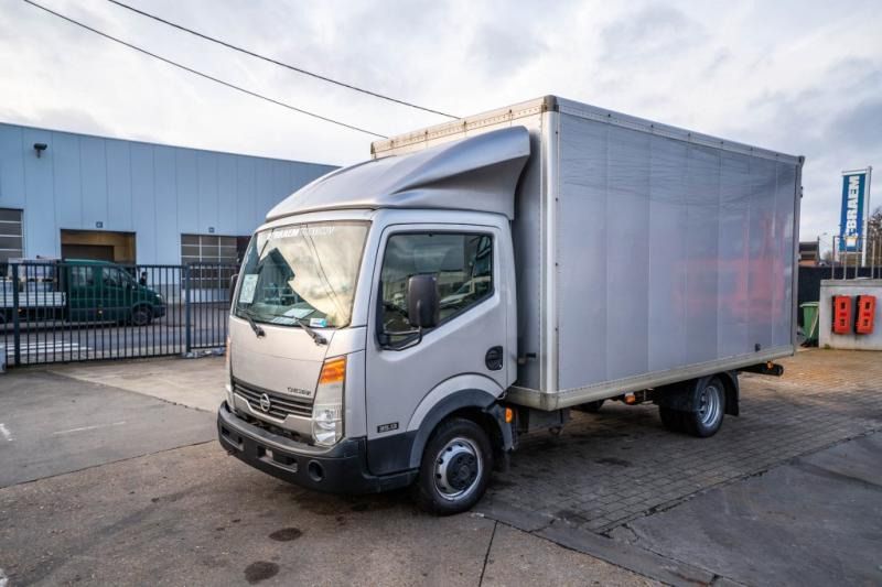 Nissan CABSTAR 35.13 - Furgón: foto 1 Nissan CABSTAR 35.13 - Furgón: foto 1