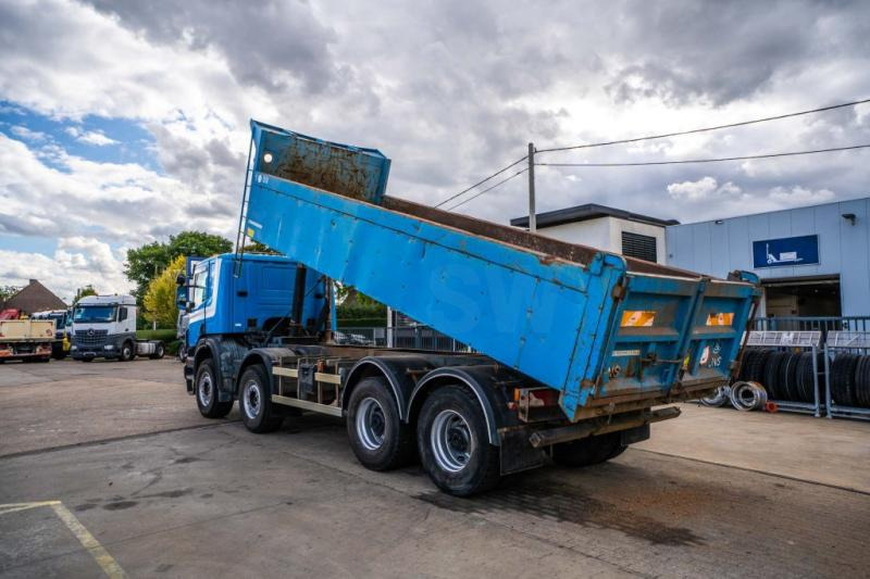 Scania P380 - Volquete camión: foto 5 Scania P380 - Volquete camión: foto 5