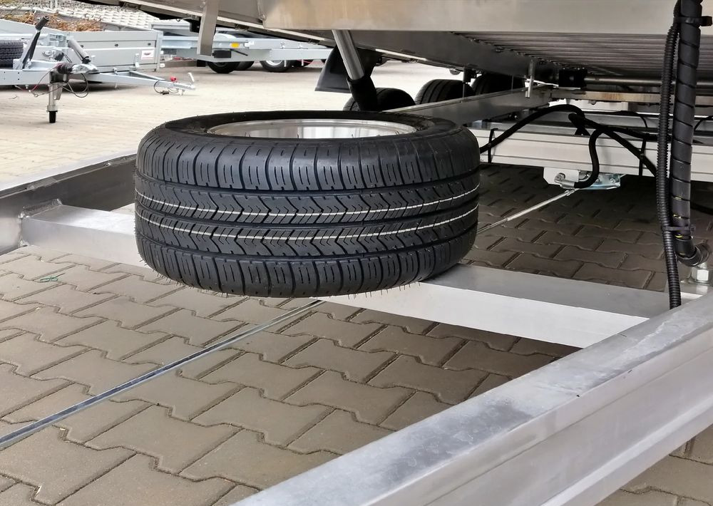 Leasing financiero de  Besttrailers Silverstone leasing Besttrailers Silverstone: foto 10