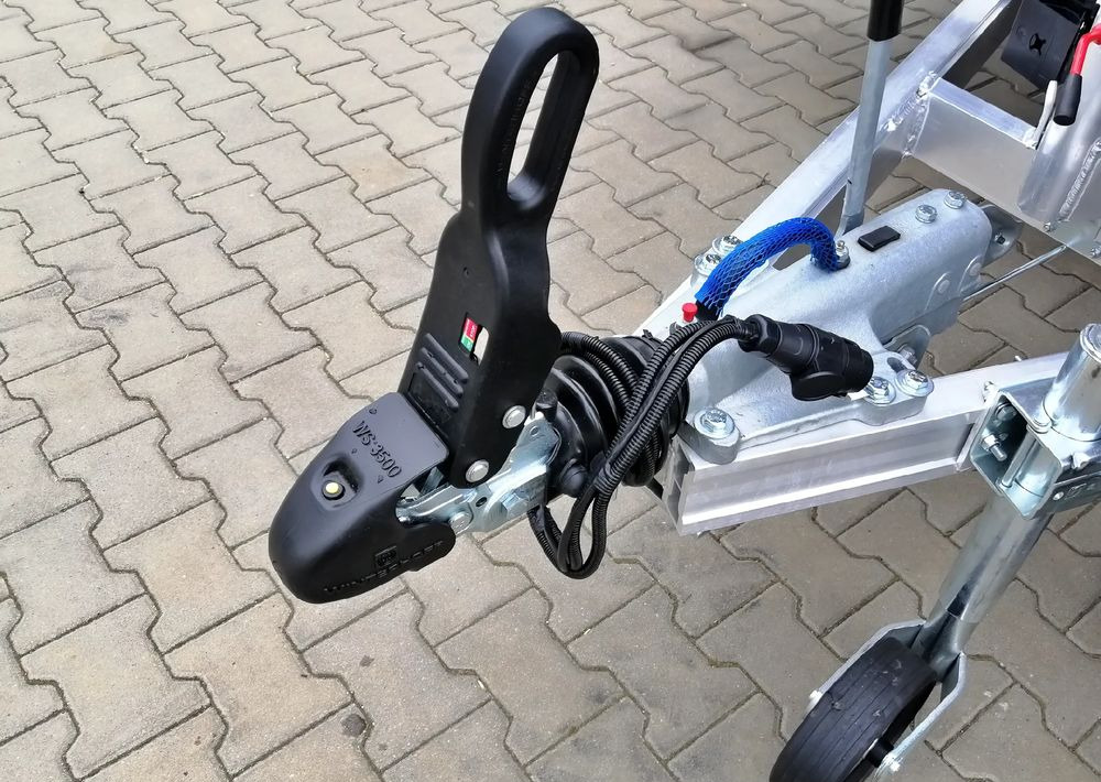 Leasing financiero de  Besttrailers Silverstone leasing Besttrailers Silverstone: foto 14