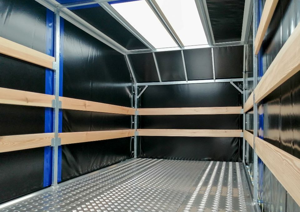 Besttrailers WARIOR ze stelażem i plandeką - Remolque con toldo: foto 5 Besttrailers WARIOR ze stelażem i plandeką - Remolque con toldo: foto 5