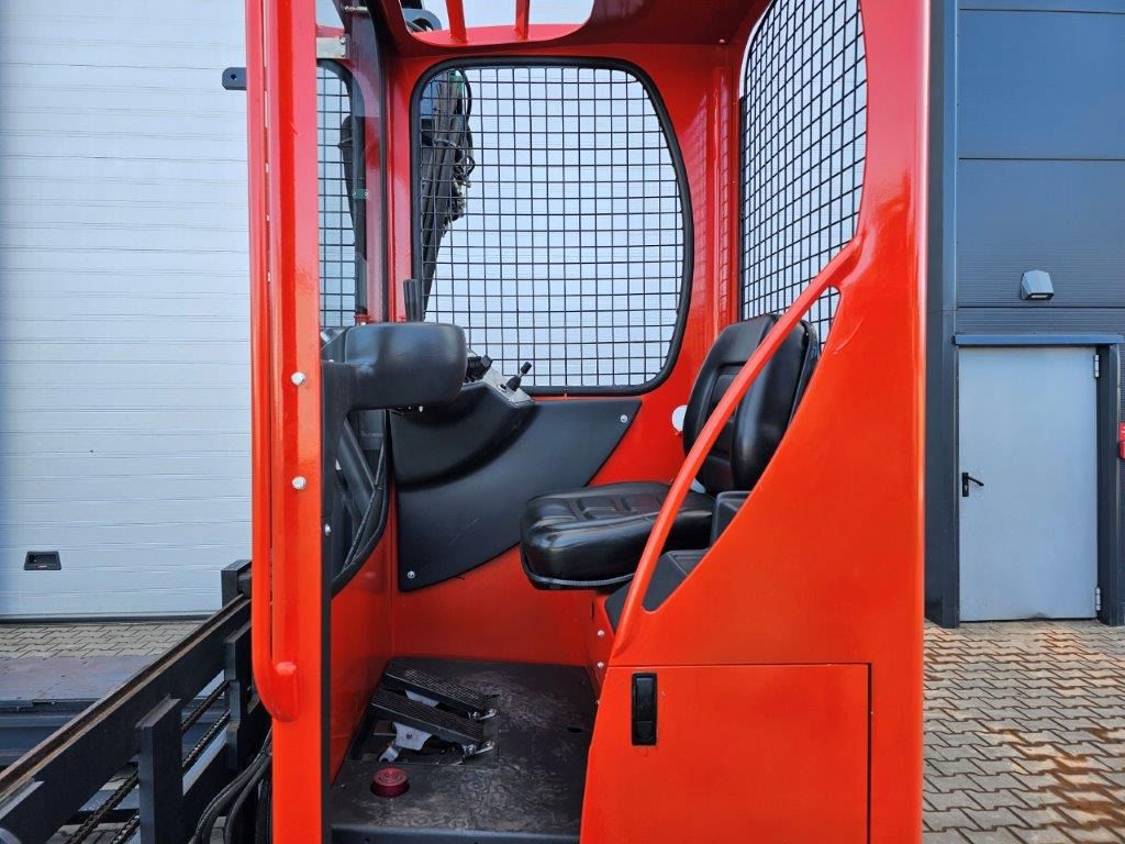 Combilift TRIPLEX - 427 mth - Carretilla de 4 vías: foto 5 Combilift TRIPLEX - 427 mth - Carretilla de 4 vías: foto 5