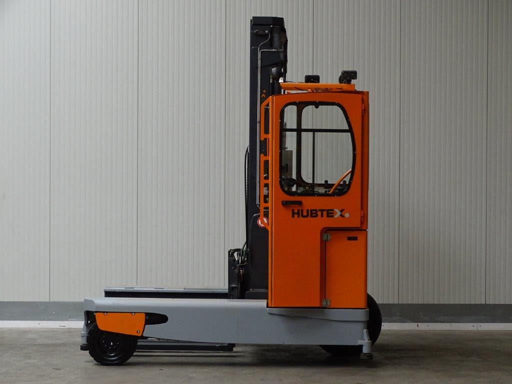 Hubtex DQ45-G - TRIPLEX - Carretilla de 4 vías: foto 4 Hubtex DQ45-G - TRIPLEX - Carretilla de 4 vías: foto 4