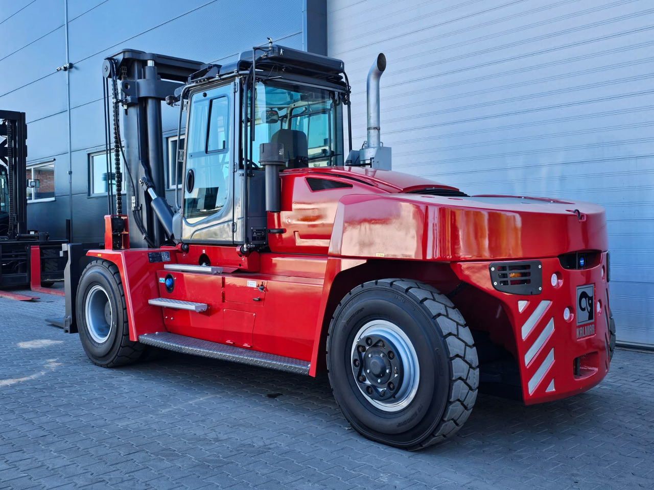 Kalmar DCG160-12 - Carretilla elevadora diésel: foto 4 Kalmar DCG160-12 - Carretilla elevadora diésel: foto 4