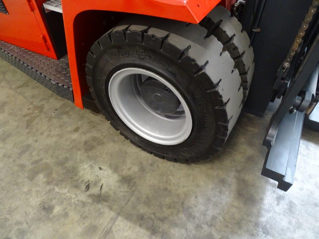 Kalmar ECG70-6 - TRIPLEX - Carretilla elevadora eléctrica: foto 2 Kalmar ECG70-6 - TRIPLEX - Carretilla elevadora eléctrica: foto 2