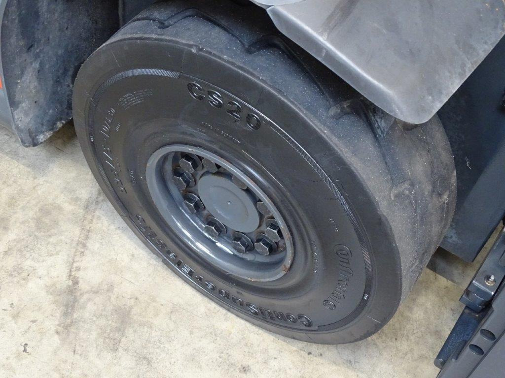 Linde H25D-01 - Carretilla elevadora diésel: foto 2 Linde H25D-01 - Carretilla elevadora diésel: foto 2