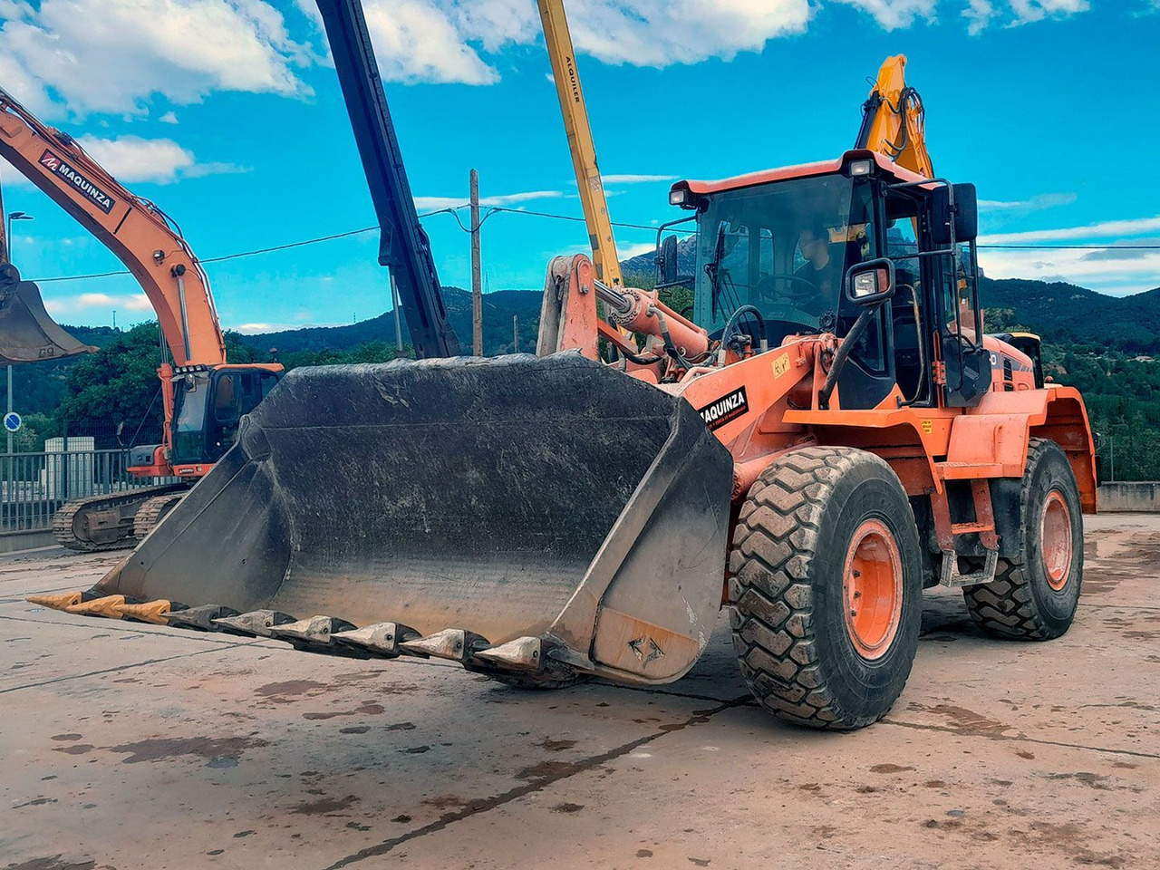DOOSAN DL250-3 - Cargadora de ruedas: foto 4 DOOSAN DL250-3 - Cargadora de ruedas: foto 4